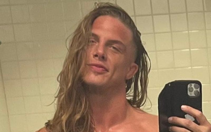 Matt Riddle Looks Incredibly Jacked In Thirsty Selfie Ahead Of WWE RAW