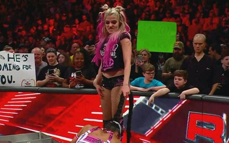 Alexa Bliss Snaps During WWE RAW Women’s Title Match