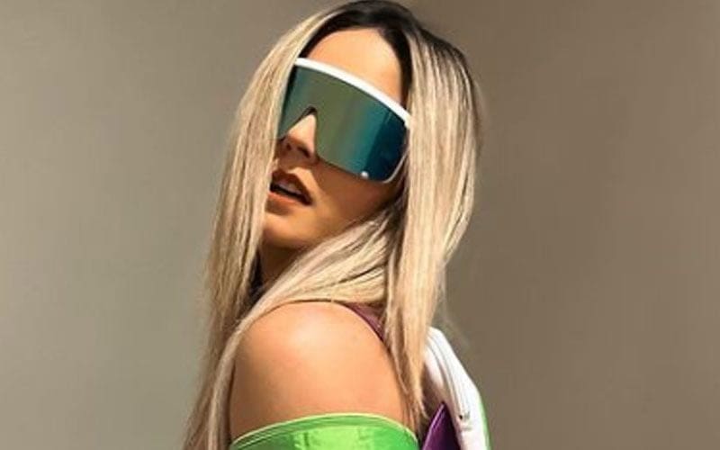 Tay Melo Plugs Her OnlyFans In Cheeky Buzz Lightyear Cosplay Photo Drop