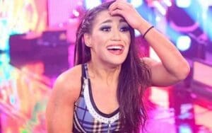 Roxanne Perez Shows Off Sliced Finger Injury After Vengeance Day