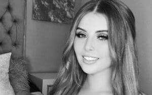 Brandi Lauren Is All Smiles In Super Revealing Photo Drop Brandi Lauren Is All Smiles In Super Revealing Photo Drop