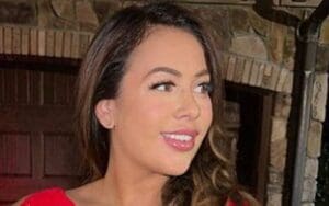 Natalya’s Sister Jenni Neidhart Flexes Hot Yoga Pose In Scorching OnlyFans Photo Drop Natalya's Sister Jenni Neidhart Flexes Hot Yoga Pose In Scorching OnlyFans Photo Drop