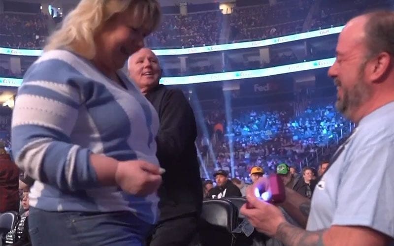 WWE Fan Steals the Show By Proposing to Partner During Friday’s SmackDown