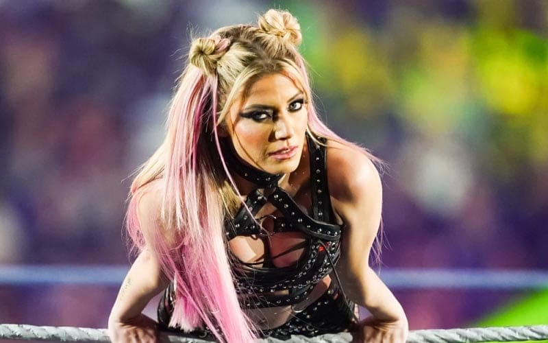 Alexa Bliss Explains Her Seemingly Shady Tweet About WWE Knowing Where To Find Her