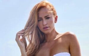 Summer Rae Is Waiting In Mesmerizing Beach Photo Drop Summer Rae Is Waiting In Mesmerizing Beach Photo Drop