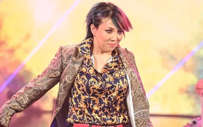 Asuka Informs ‘Scumbags’ That She’s Muted Them On Social Media