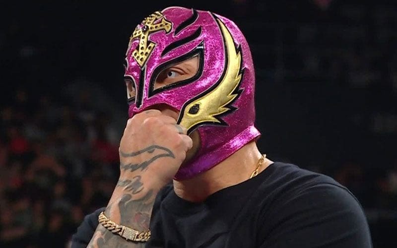 Rey Mysterio Opens Up About Rehab & Overcoming Painkiller Addiction