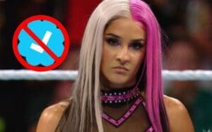 Dakota Kai Sends Serious Warning About Scammers After Losing Twitter Verification Badge Dakota Kai Sends Serious Warning About Scammers After Losing Twitter Verification Badge