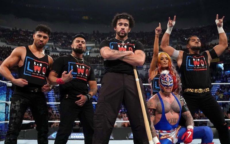 Backstage Notes and Producers Revealed for WWE SmackDown Leading to Backlash