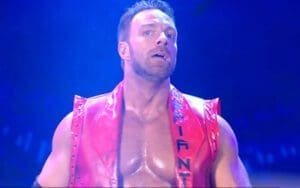 WWE Piped In Boos For LA Knight To Cover Up Cheers On SmackDown