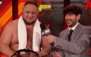 Samoa Joe Receives New ROH World TV Championship Belt Samoa Joe Receives New ROH World TV Championship Belt