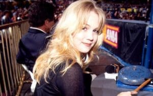 90210 Star Jennie Garth Was Embarrassed By WrestleMania Appearance 90210 Star Jennie Garth Was Embarrassed By WrestleMania Appearance