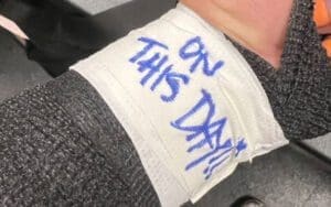 Bayley Paid Tribute To Edge During WWE SmackDown Bayley Paid Tribute To Edge During WWE SmackDown