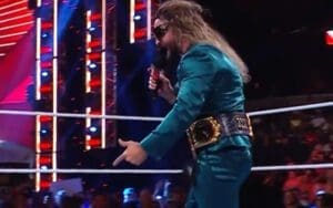 Seth Rollins Adds Bray Wyatt Side Plate To WWE World Heavyweight Title Seth Rollins Adds Bray Wyatt Side Plate To WWE World Heavyweight Title