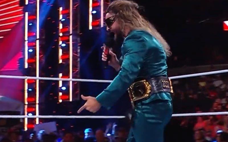 Seth Rollins Adds Bray Wyatt Side Plate To WWE World Heavyweight Title