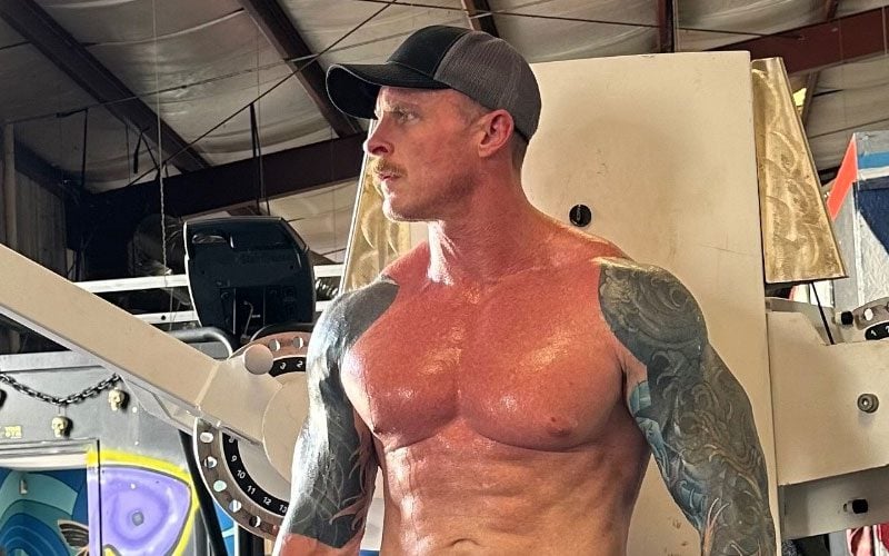 Dexter Lumis Emerges with a Ripped Physique During WWE Hiatus