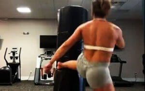 WWE NXT’s Lola Vice’s Dance Moves Wow Fans While Flaunting Kickboxing Prowess WWE NXT's Lola Vice's Dance Moves Wow Fans While Flaunting Kickboxing Prowess