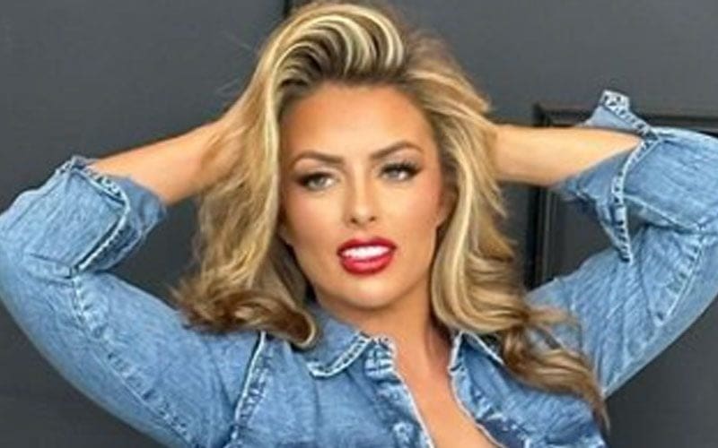Ex-WWE Star Mandy Rose Offers Glimpse Behind-The-Scenes of New York Photoshoot