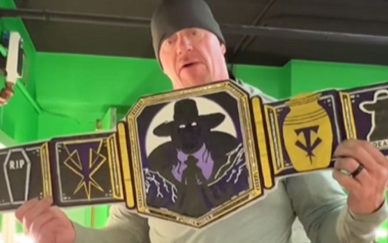 The Undertaker Gets Custom Fan-Made Title During Indianapolis Show