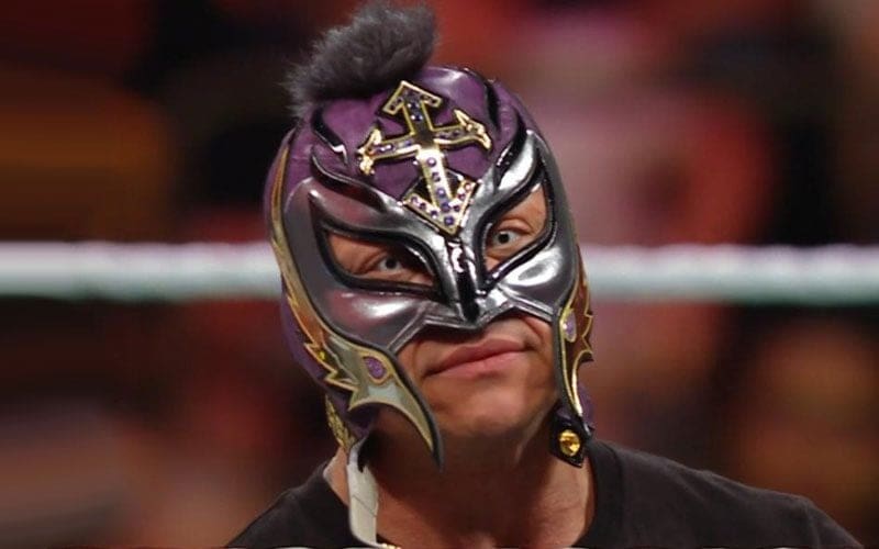Unmasked Rey Mysterio Strikes a Pose After Knee Surgery