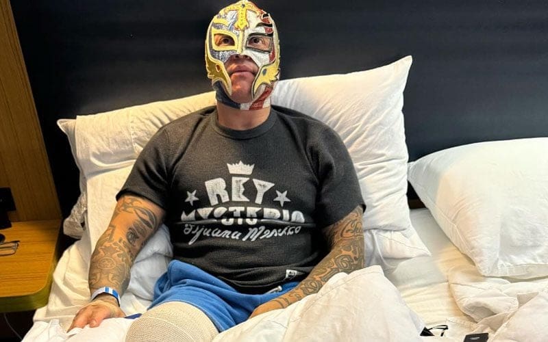 Rey Mysterio Is On The Mend After Knee Surgery