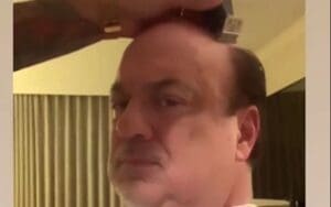 Paul Heyman Rings in the Holidays with New Haircut Paul Heyman Rings in the Holidays with New Haircut