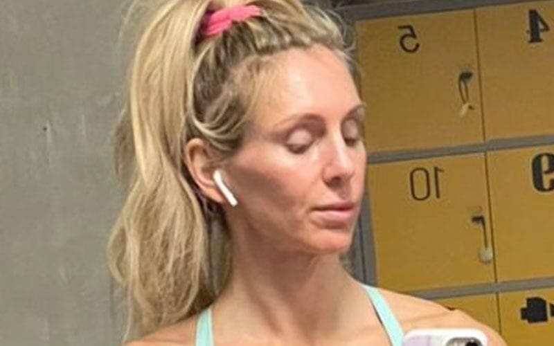 Charlotte Flair Performs Impressive Gym Feat Two Weeks After Surgery
