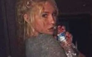 Nikkita Lyons Tells Fans to ‘Stay Hydrated’ In One-Piece Photo Drop Nikkita Lyons Tells Fans to 'Stay Hydrated' In One-Piece Photo Drop