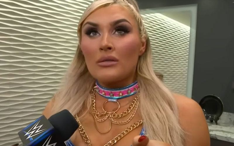Tiffany Stratton Affirms Her Place on WWE SmackDown After Signing Contract