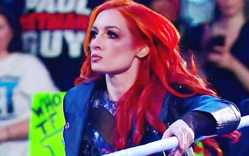 becky-lynch-made-history-on-318-wwe-raw-07