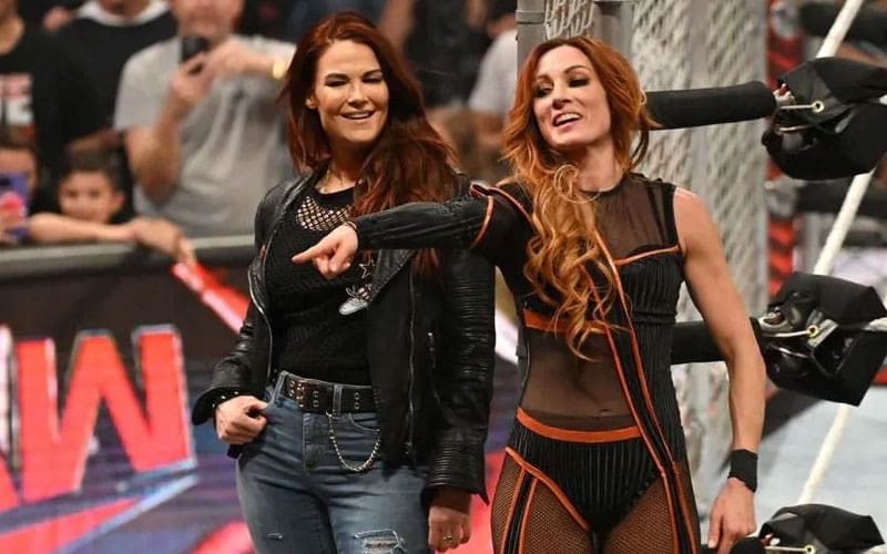 revelations-about-the-environment-in-wwe-womens-locker-room-unveiled-49