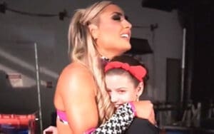 Tiffany Stratton Has Wholesome Moment With Young Fan Who Fought Cancer Tiffany Stratton Has Wholesome Moment With Young Fan Who Fought Cancer
