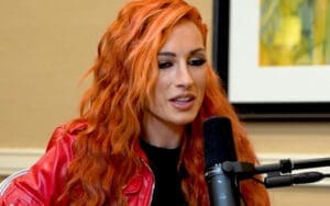 Becky Lynch Reveals Genuine Thoughts on Ronda Rousey Refusing to Tap Out at WrestleMania 35 Becky Lynch Reveals Genuine Thoughts on Ronda Rousey Refusing to Tap Out at WrestleMania 35