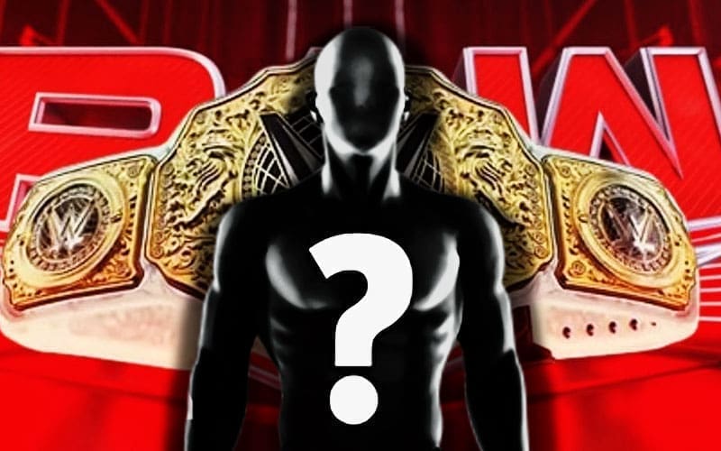 current-favorite-to-win-wwe-womens-world-title-on-422-raw-revealed-49