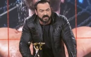 Drew McIntyre Dedicates Social Star of The Year Award to CM Punk at 2024 Slammy Award Drew McIntyre Dedicates Social Star of The Year Award to CM Punk at 2024 Slammy Award