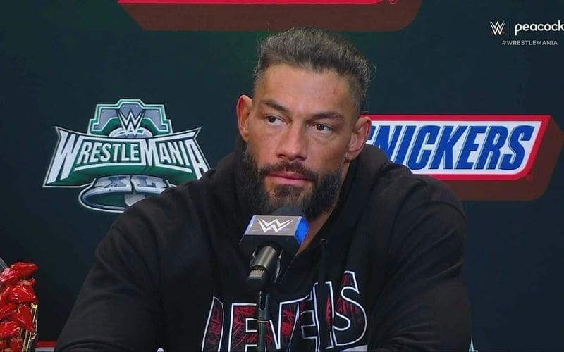 roman-reigns-kicks-reporter-out-of-wrestlemania-40-saturday-press-conference-11