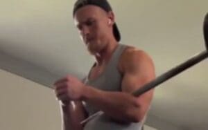 Ilja Dragunov Displays Amazing Feat of Strength with Leg Workout Ilja Dragunov Displays Amazing Feat of Strength with Leg Workout