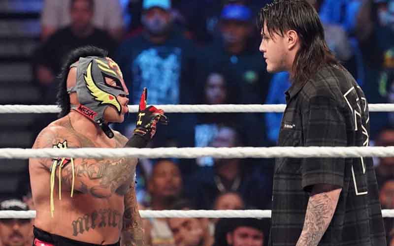 rey-mysterio-breaks-character-to-speaks-out-against-criticism-aimed-at-dominik-mysterio-21