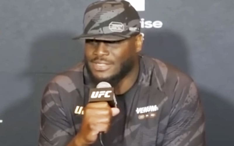 ufcs-derrick-lewis-in-talks-with-wwe-for-potential-crossover-32