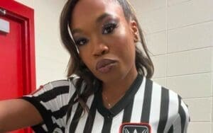 WWE Referee Daphanie LaShaunn Hits Back at Fans for Misogynistic Remarks WWE Referee Daphanie LaShaunn Hits Back at Fans for Misogynistic Remarks