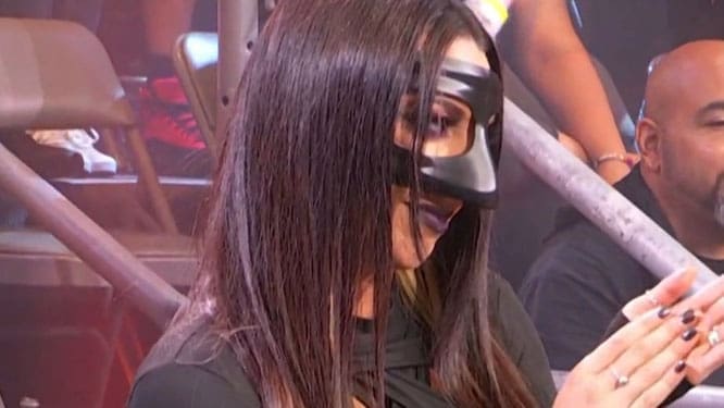 jacy-jayne-returns-from-injury-sporting-a-mask-on-64-wwe-nxt-24