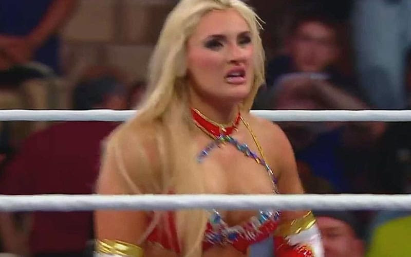 tiffany-stratton-qualifies-for-womens-money-in-the-bank-ladder-match-on-628-wwe-smackdown-18
