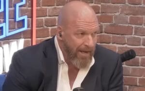 Triple H Speaks On Inserting Real-Life Contract Situations Into WWE Storylines Triple H Speaks On Inserting Real-Life Contract Situations Into WWE Storylines