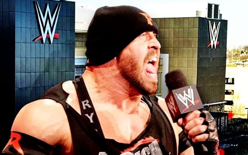 wwe-accused-by-ryback-of-spreading-fase-information-on-other-wrestling-promotions-20