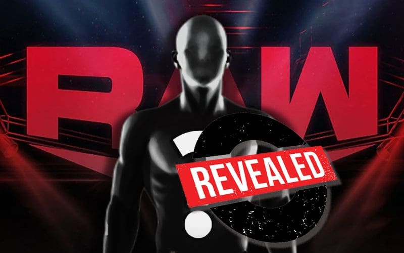 opening-segment-for-july-22-wwe-raw-unveiled-31