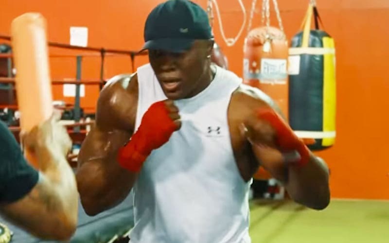 bobby-lashley-begins-intense-training-for-boxing-match-after-wwe-exit-49