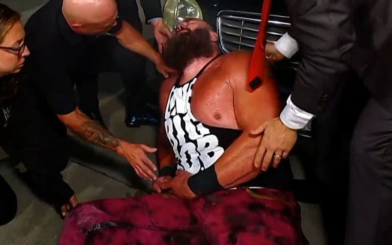 bronson-reed-destroys-braun-strowman-in-impromptu-parking-lot-brawl-during-826-wwe-raw-26