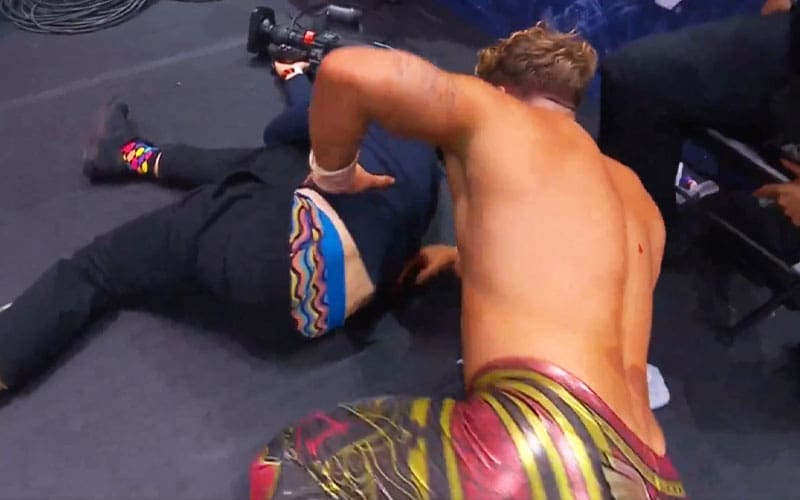 identity-of-cameraman-will-ospreay-took-out-during-aew-all-in-revealed-01