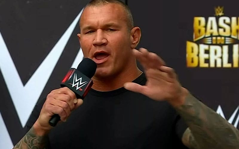 randy-orton-confirms-length-of-newly-signed-wwe-contract-05