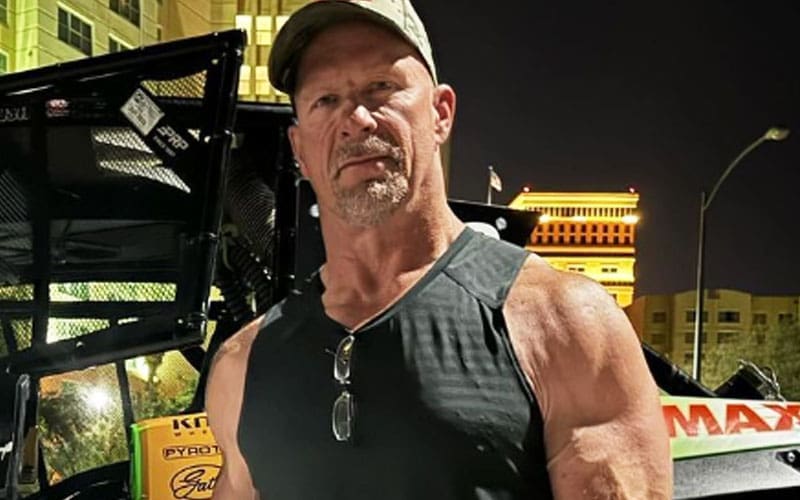 steve-austin-looks-incredibly-jacked-after-wrestlemania-41-appearance-tease-15